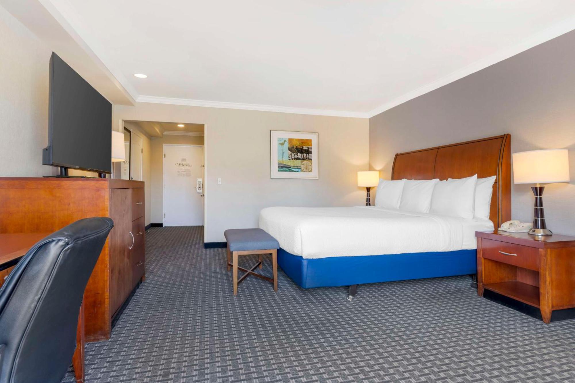 Best Western Plus Marina Shores Hotel Dana Point Bagian luar foto