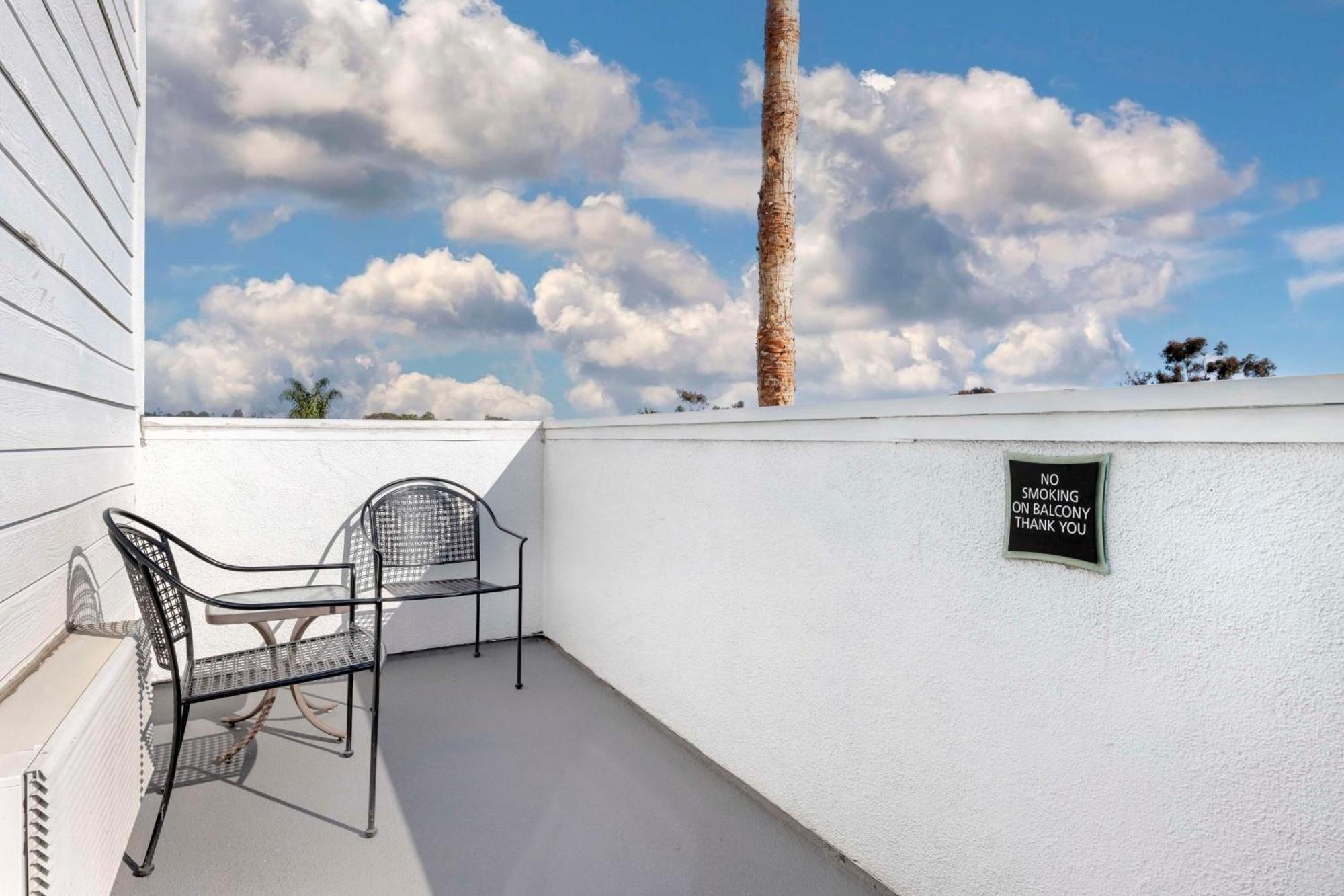 Best Western Plus Marina Shores Hotel Dana Point Bagian luar foto