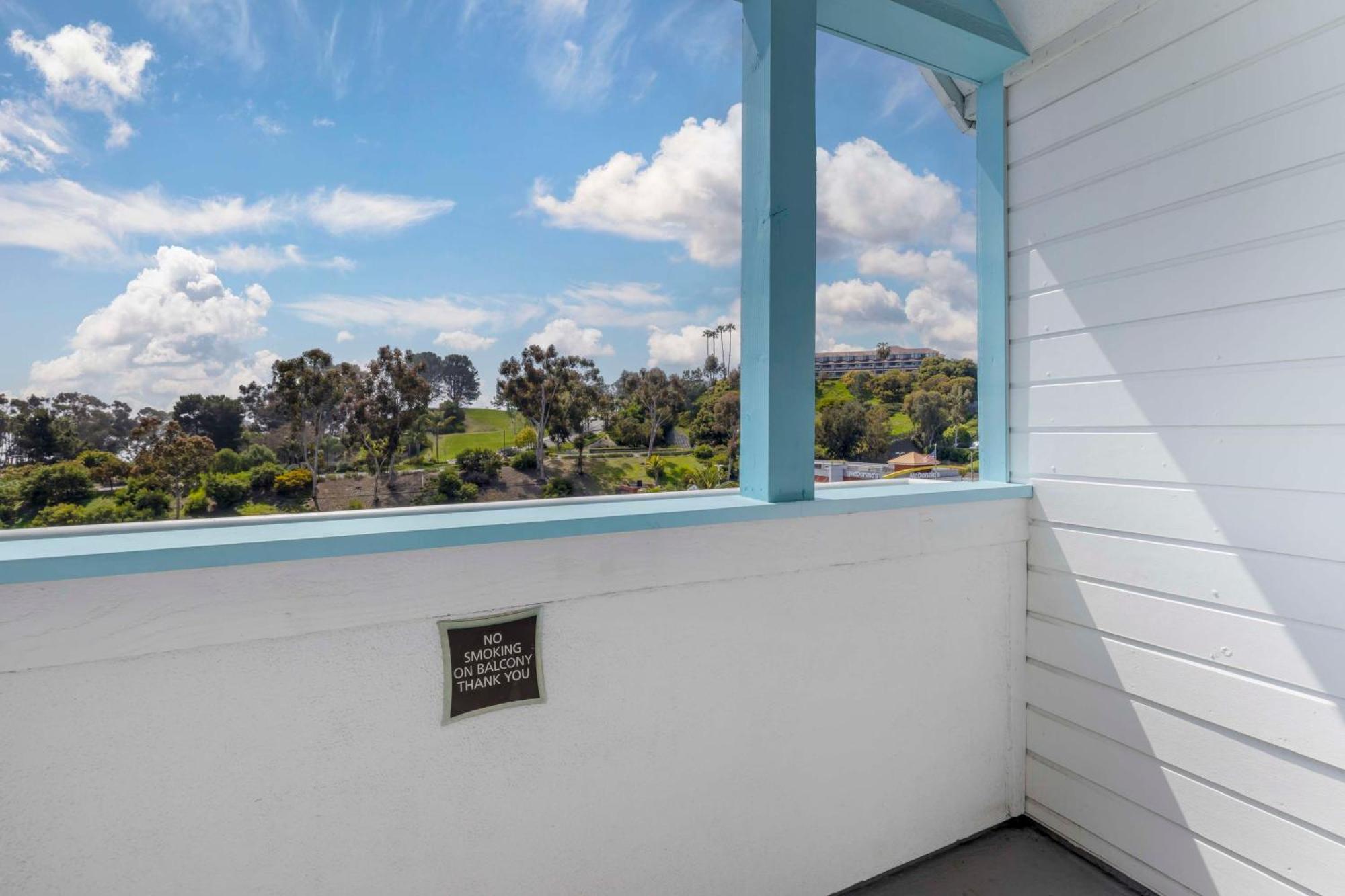 Best Western Plus Marina Shores Hotel Dana Point Bagian luar foto